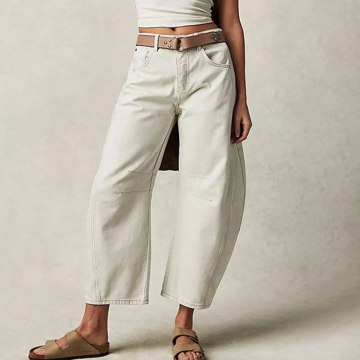 Off white wide leg jeans from the Dylan Archer women’s premium clothing collection, defined by an elegant chic style and a clean, relaxed silhouette.
